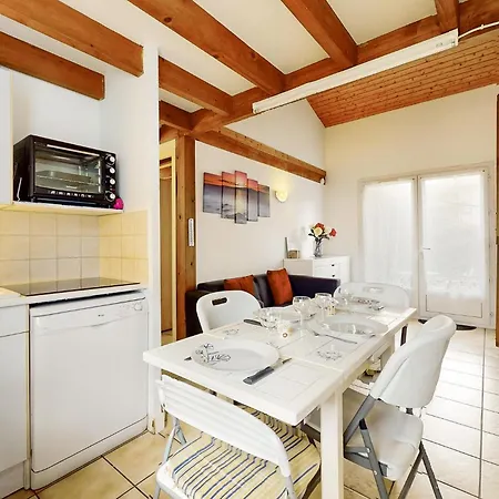 Prázdninový dům 3 Bedroom Pet Friendly In *