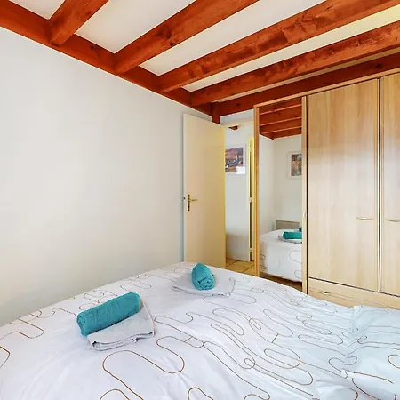 3 Bedroom Pet Friendly In Prázdninový dům